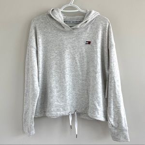 NWT Grey Tommy Hilfiger Cropped Hoodie